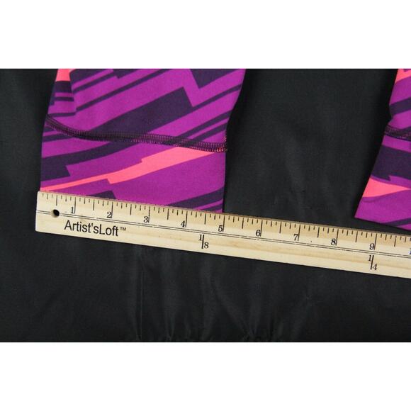 Reebok PW3R Leggings Women's Small Compression Fit Capri Pants Purple PLayDry - Picture 9 of 9